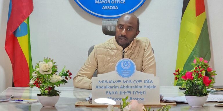 የአሶሳ ከተማ አስተዳደር ካቢኔ በተለያዩ አጀንዳዎች ላይ ተወያይቶ ውሳኔ አስተላለፈ፡፡ ********